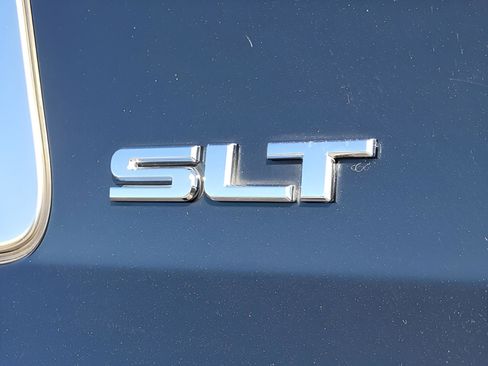 Used 2020 GMC Yukon SLT w/ Premium Edition image 27