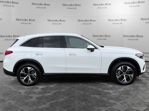 Used 2026 Mercedes-Benz GLC 350e 4MATIC image 6