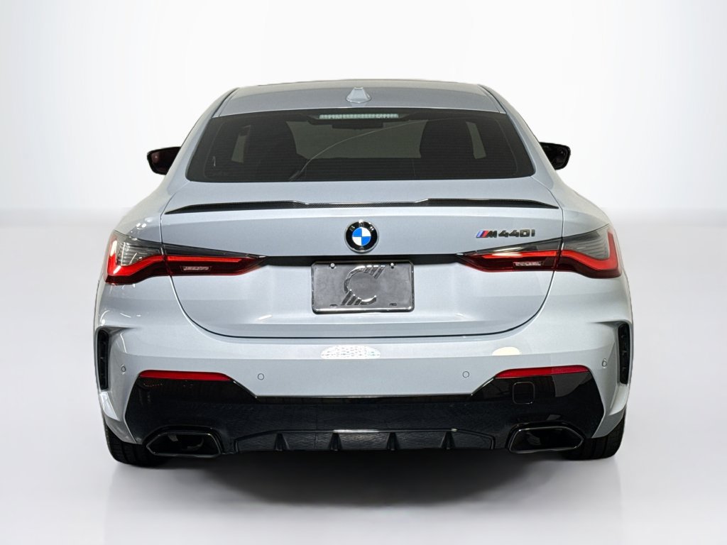 Used 2024 BMW M440i Coupe w/ Parking Assistance Package RWD image 4