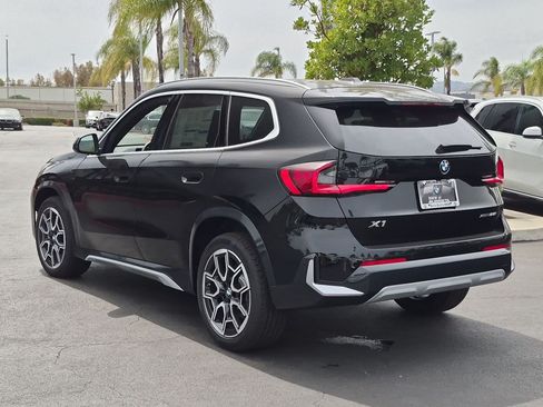New 2026 BMW X1 xDrive28i w/ Convenience Package AWD/4WD image 8
