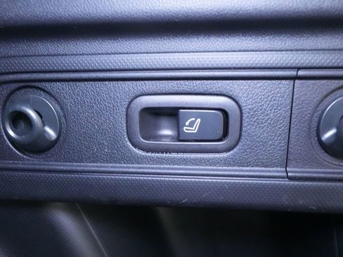 Used 2023 Subaru Forester Limited w/ Popular Package #3 image 25