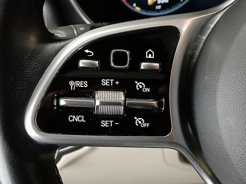 Certified 2022 Mercedes-Benz GLC 300 4MATIC image 28