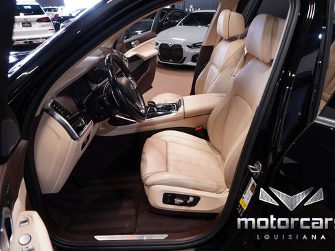 Used 2019 BMW X7 xDrive40i w/ Premium Package AWD/4WD image 25