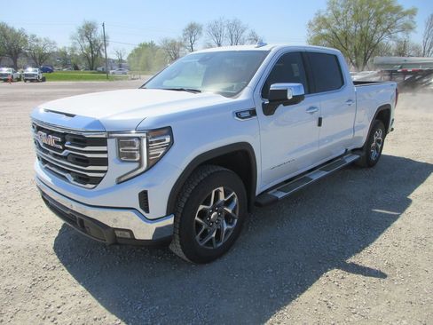 New 2026 GMC Sierra 1500 SLT w/ SLT Premium Plus Package AWD/4WD image 12