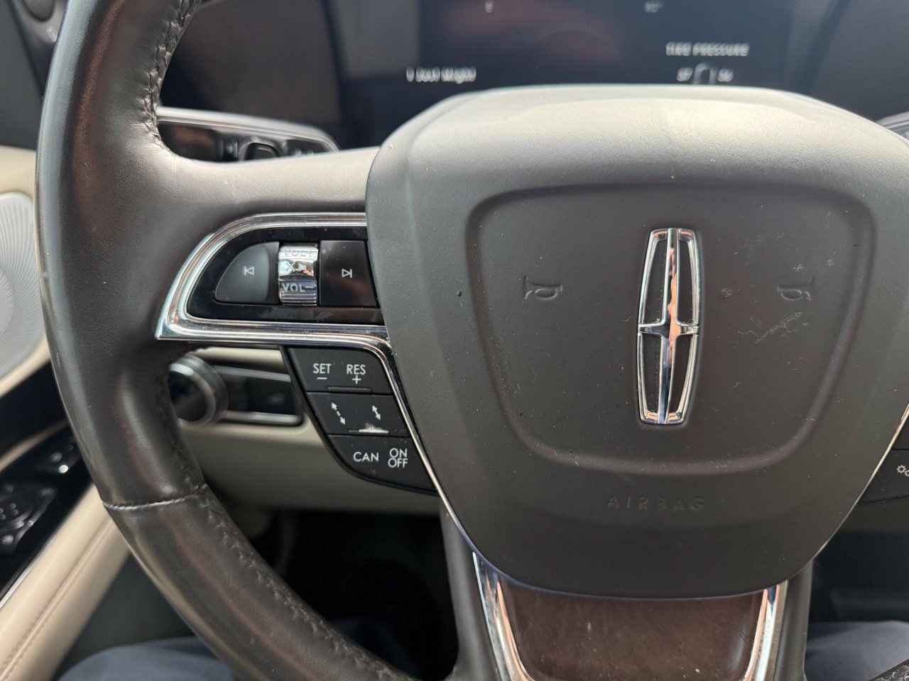 Used 2021 Lincoln Navigator L Reserve AWD/4WD image 20