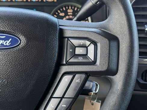 Used 2018 Ford F150 XLT image 25