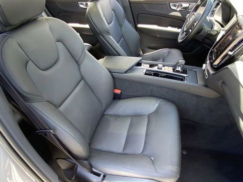 New 2025 Volvo XC60 T8 Plus image 12