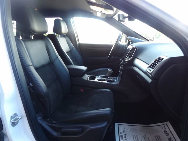 Used 2022 Jeep Grand Cherokee Laredo X AWD/4WD image 13