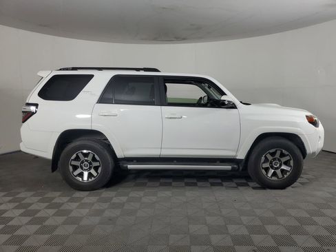 Used 2024 Toyota 4Runner TRD Off-Road Premium w/ Moonroof Package AWD/4WD image 3