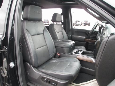 Used 2020 Chevrolet Silverado 2500 High Country w/ Technology Package image 23