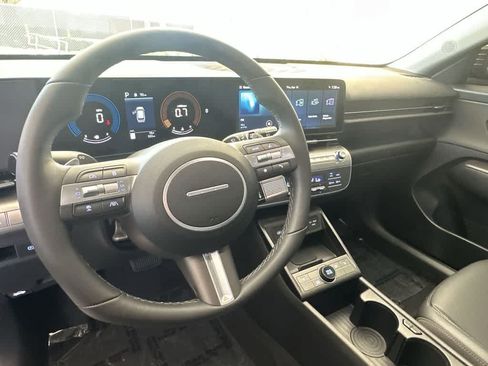 Used 2026 Hyundai Kona SEL Premium FWD image 12