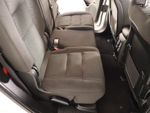 Used 2023 Dodge Durango SXT AWD/4WD image 15