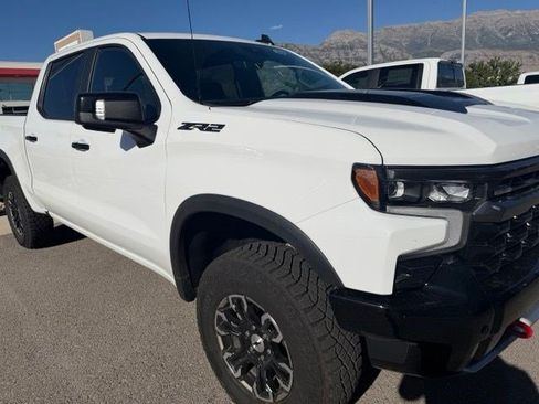 Used 2026 Chevrolet Silverado 1500 ZR2 w/ LPO, Dark Essentials Package AWD/4WD image 11