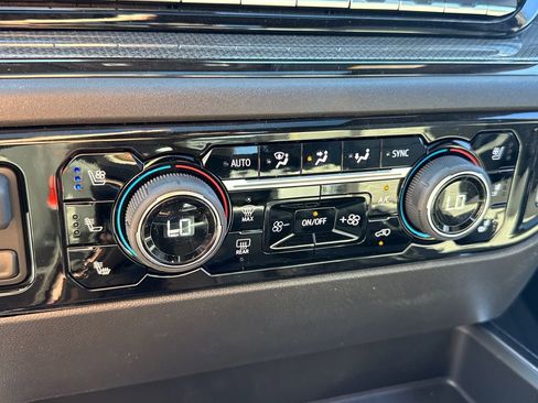 New 2026 Chevrolet Silverado 1500 ZR2 image 23