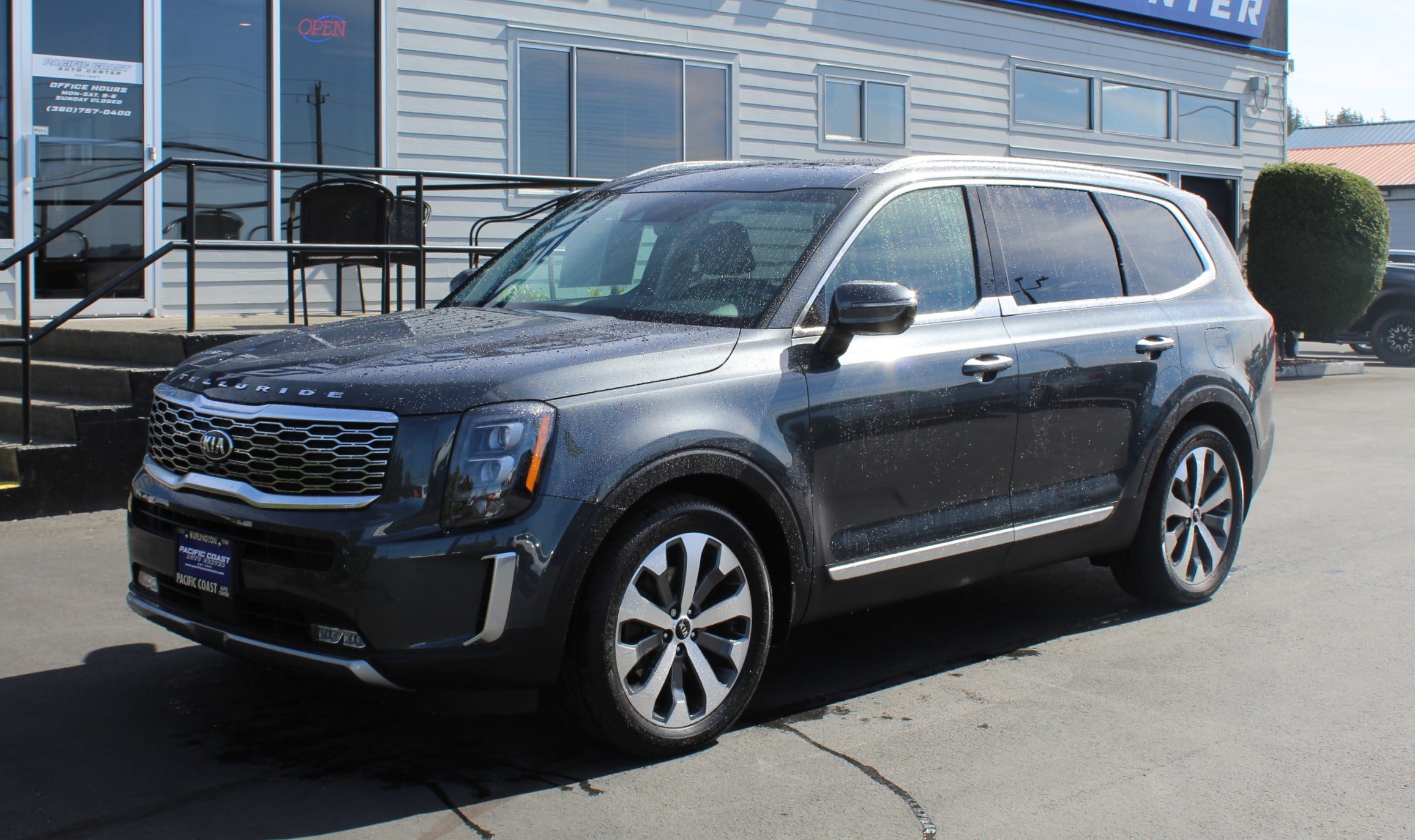 Used 2021 Kia Telluride SX AWD/4WD image 2
