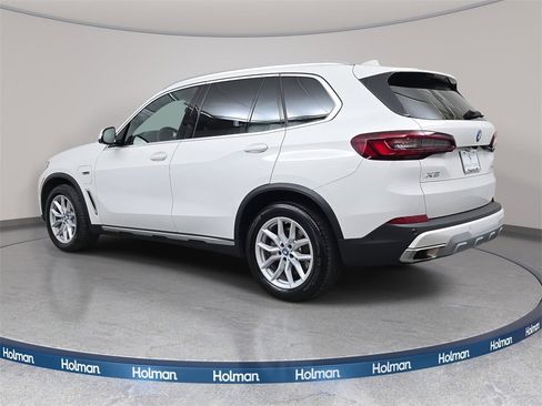 Used 2023 BMW X5 xDrive45e w/ Executive Package image 8