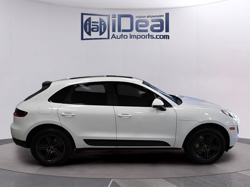 Used 2017 Porsche Macan S w/ Premium Package Plus AWD/4WD image 6