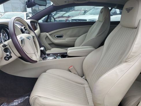 Used 2016 Bentley Continental GT image 22