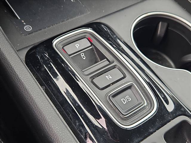 Used 2025 Honda Pilot Touring image 10