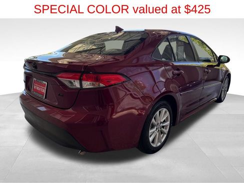 Certified 2024 Toyota Corolla LE w/ LE Premium Package FWD image 8