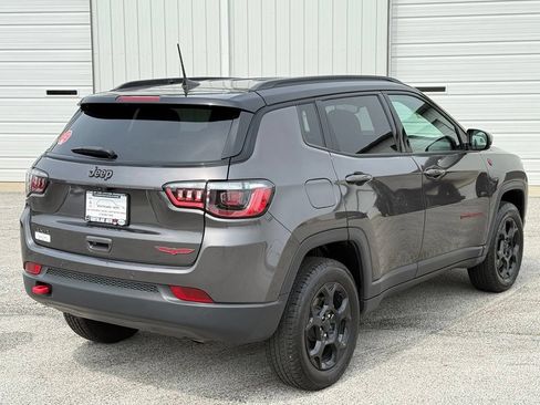 Used 2024 Jeep Compass Trailhawk w/ Trailhawk Convenience Group AWD/4WD image 8