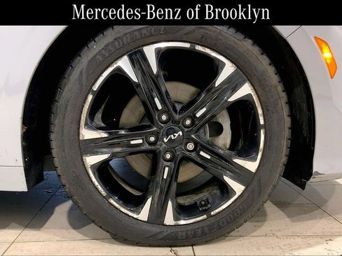 Used 2023 Kia K5 GT-Line image 10