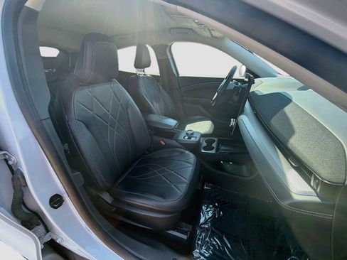 Used 2023 Ford Mustang Mach-E Select AWD/4WD image 31
