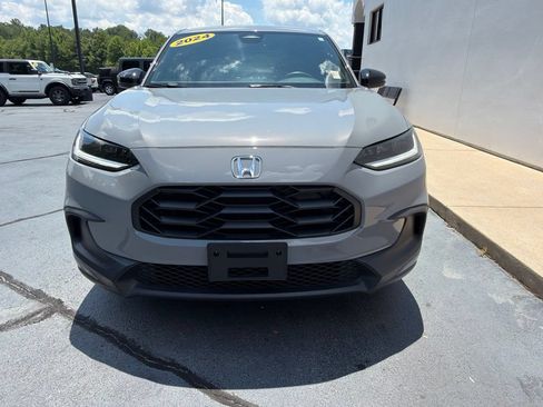 Used 2024 Honda HR-V Sport image 12
