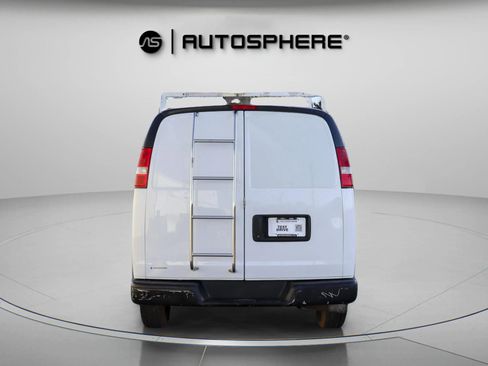 Used 2016 Chevrolet Express 2500 image 8