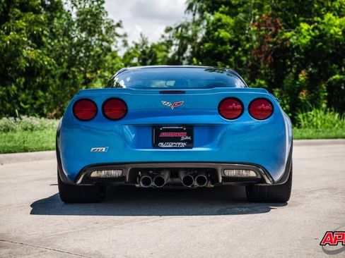 Used 2010 Chevrolet Corvette ZR1 RWD image 17
