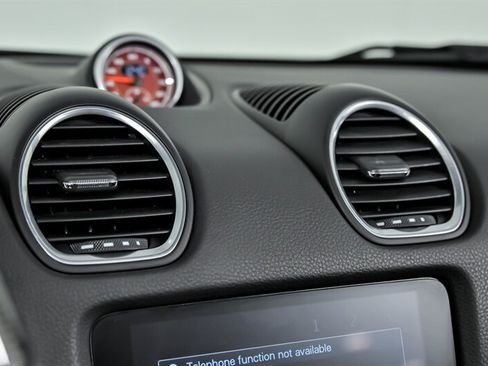 Used 2018 Porsche 718 Boxster S RWD image 28