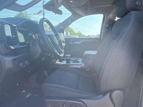 Used 2023 Chevrolet Silverado 1500 LT Trail Boss w/ Protection Package image 15