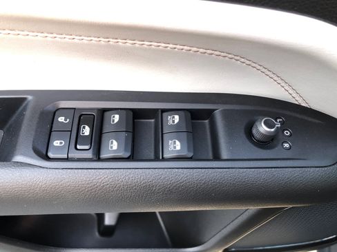Used 2022 Jeep Compass Limited AWD/4WD image 21