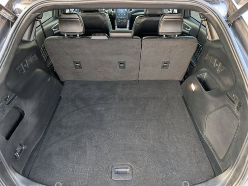 Used 2021 Ford Edge ST image 14