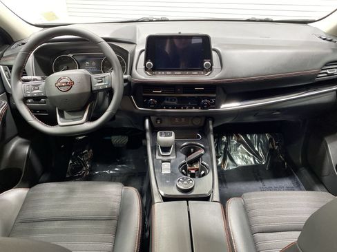 Used 2026 Nissan Rogue SV w/ Rock Creek Premium Package AWD/4WD image 20