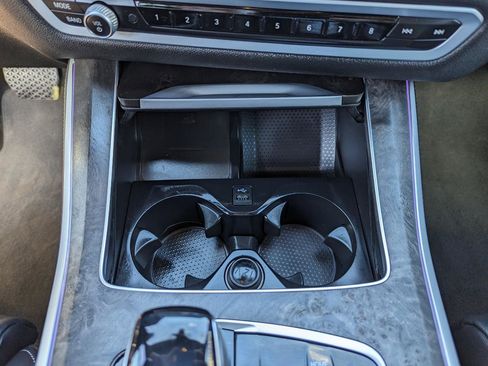 Used 2021 BMW X5 xDrive45e w/ Premium Package image 25