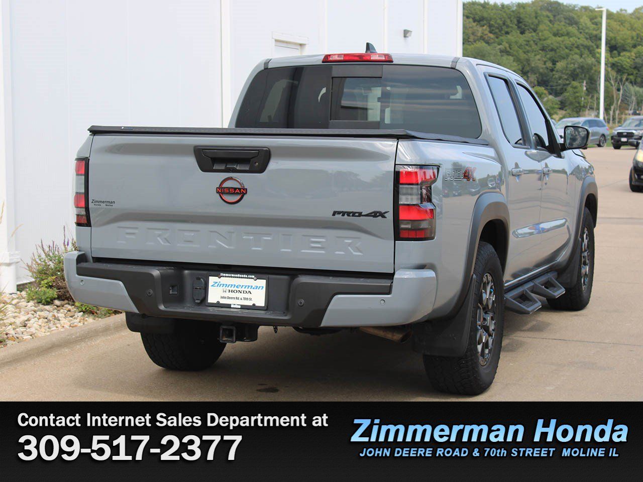 Used 2023 Nissan Frontier PRO-4X w/ Pro-4X Premium Package AWD/4WD image 2