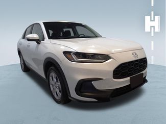 Used 2025 Honda HR-V LX video 1