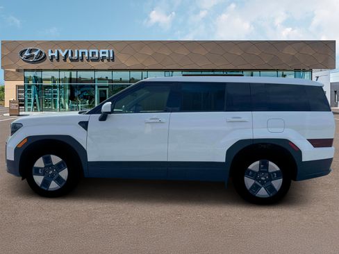 New 2026 Hyundai Santa Fe SE FWD image 3