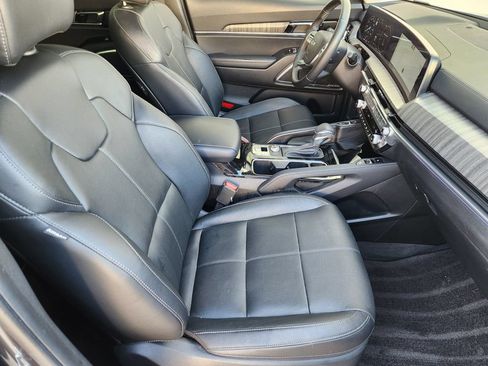 Used 2024 Kia Telluride SX FWD image 13