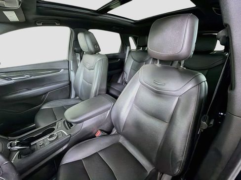 Used 2021 Cadillac XT5 Premium Luxury FWD image 14