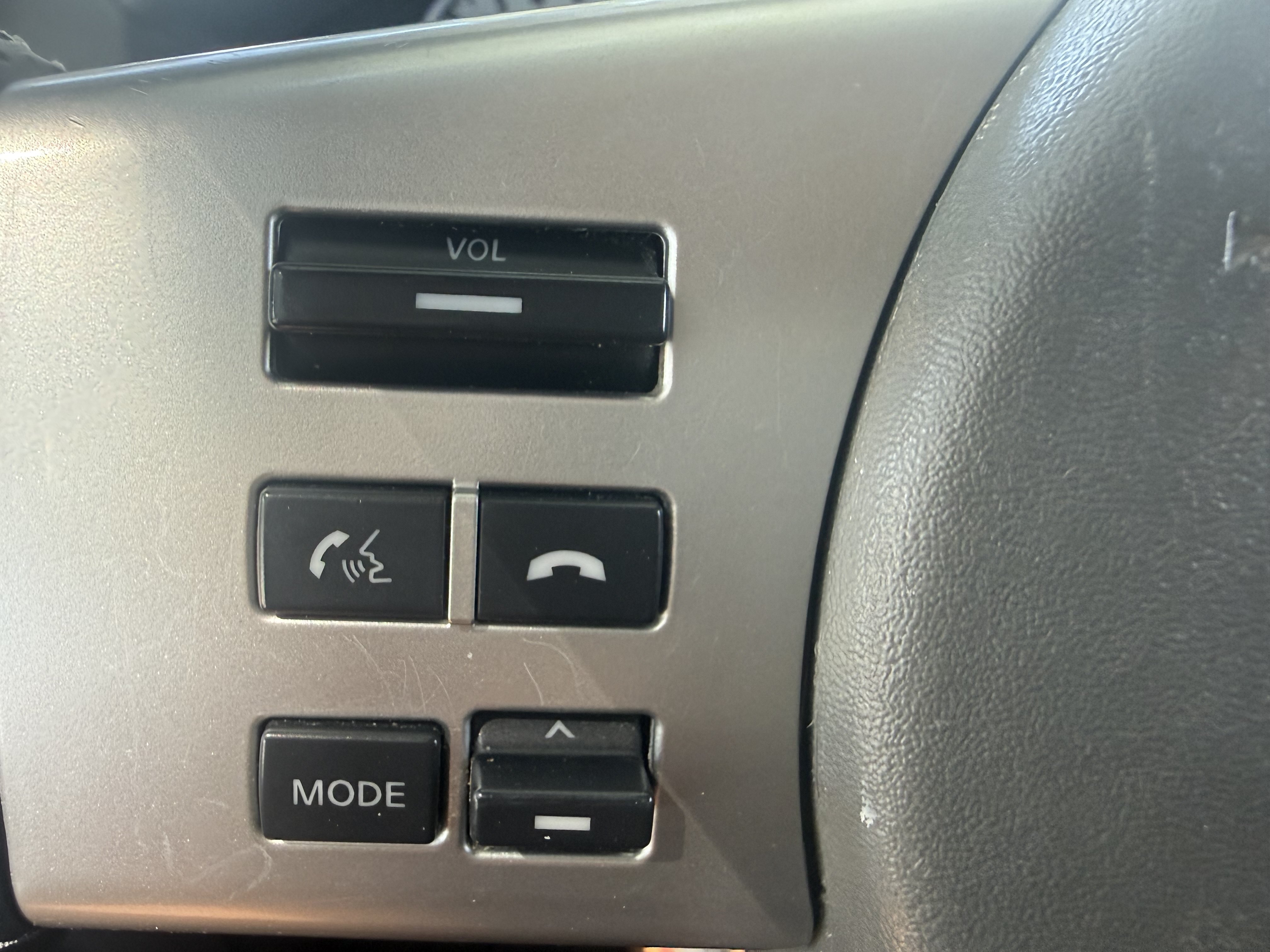 Used 2018 Nissan Frontier PRO-4X AWD/4WD image 20