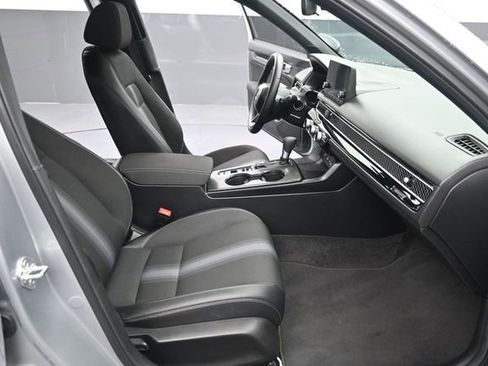 Certified 2025 Honda Civic Sport image 12