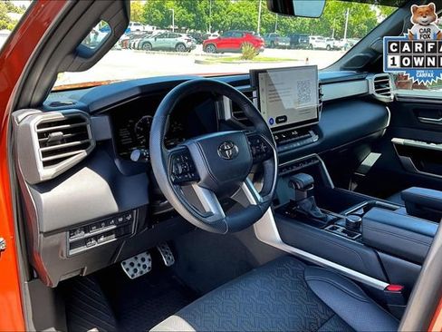 Used 2025 Toyota Tundra Limited w/ TRD Off-Road Package AWD/4WD image 14