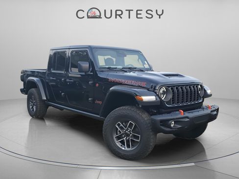 New 2026 Jeep Gladiator Mojave image 5