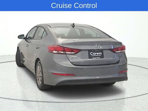 Used 2018 Hyundai Elantra SEL FWD image 4