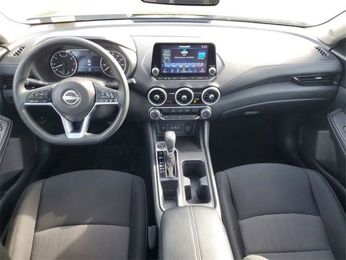 Used 2025 Nissan Sentra SV image 15