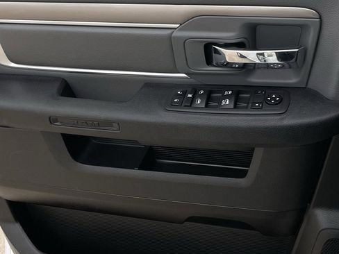 Used 2024 RAM 1500 Classic SLT image 18