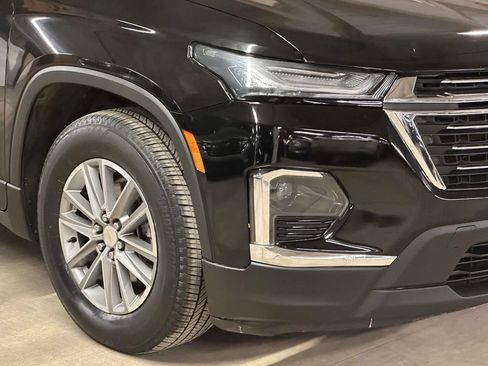 Used 2023 Chevrolet Traverse LT w/ LPO, Floor Liner Package AWD/4WD image 10