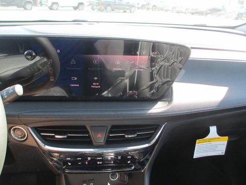 New 2026 Buick Encore GX Avenir w/ Avenir Technology Package AWD/4WD image 18